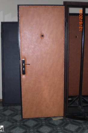 Металлические входные двери служат не только надёжным средством защиты жилища, н. . фото 3