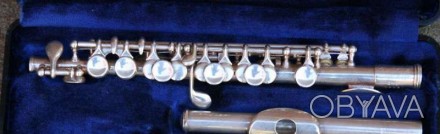 Продаю флейту пикколо Gemeinhardt 4S . Серебрянный корпус и головка, посеребренн. . фото 1
