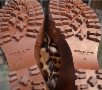 Michael Kors Leopard Calf Hair Platform Wedge Sandals Size 40
Retail $850

Ma. . фото 13