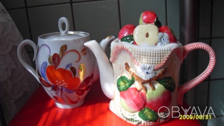 чайники в прекрасном состоянии!!!!!!!! один чайник полтавского фарфорового завод. . фото 1