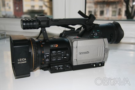 Panasonic AG-DVX100

Модель относится к профессиональному типу видеокамер. Уст. . фото 1