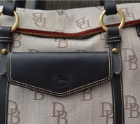 Dooney Bourke Florentine Signature Jacquard The Smith Bag/Black

Эти шикарные . . фото 4