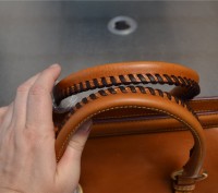 Dooney Bourke NATURAL Florentine Leather Small Mitchell Satchel
Retail $368

. . фото 10