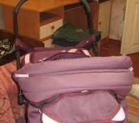 коляска после двух девочек, бордо с розовыми вставками. в комплекте сумка для ре. . фото 3