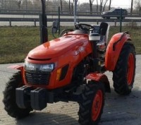 www.agrotech-zahid.comЭто полноприводный трактор с 4-х цилиндровым дизелем жидко. . фото 3