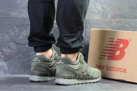 Кроссовки, ботинки зимние New Balance HM 574
Материал: замша, мех искусственный
. . фото 4