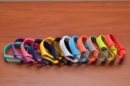 Продам ремешки разных цветов для фитнес-трекера Xiaomi Mi Band 3 (12 цветов). На. . фото 6
