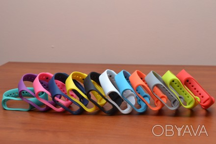 Продам ремешки разных цветов для фитнес-трекера Xiaomi Mi Band 3 (12 цветов). На. . фото 1