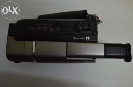 Видеокамеру "Sony TR417E" (видео 8) - (б/у, хорошее состояние, зарядное, аккумул. . фото 3