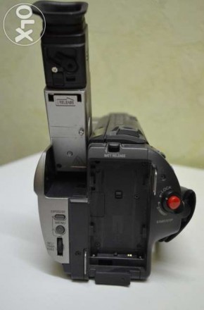 Видеокамеру "Sony TR417E" (видео 8) - (б/у, хорошее состояние, зарядное, аккумул. . фото 4