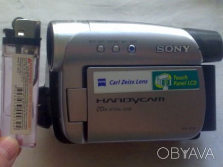 Продам цифровую мини-видеокамеру SONY DCR-HC28E, Япония, компактная , размеры 12. . фото 1