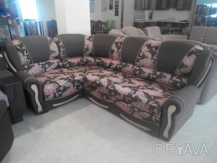 Удобный диван в классическом стиле Лилия, радует своей красотой и гармонией. . фото 1