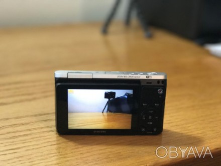 Samsung NX Mini NXF1 20.9 MP Digital Camera - Black (Kit w/ NX-M 9 mm Lens). . фото 1