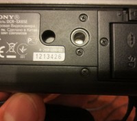 Продам видеокамеру Sony DCR-SX65E 
без зарядки.с зарядкой плюс 100 гр.его можно. . фото 7