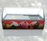 Новые морозильные витрины для весового мороженого с гнутым стеклом Crystal Venus. . фото 3