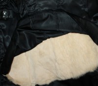 Продам очень красивую и теплую дубленку пальто с натуральным мехом на воротнике,. . фото 10