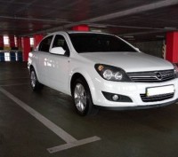 Opel Astra H Sedan Z1.6XER AT седан, автомат, ГБО, очень экономична. 

Автомобил. . фото 3