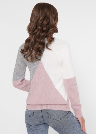 Трёхцветный женский свитер, круглый вырез горловины, рукава на манжетах
 
Размер. . фото 3