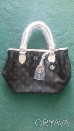 Жіноча сумка "Міський стиль" від Avon. Розмір: 26 х 29 х 19 см. Висота ручок 14 . . фото 1