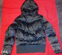 Куртка утеплённая с капюшоном, тёмно-оливкового цвета с небольшим отливом, разме. . фото 3