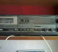 продам кассетный магнитофон "МАЯК" с двумя колонками в рабочем хорошем состоянии. . фото 2