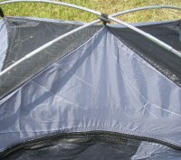 Продам 2-х местную качественную палатку, почти новая, была в походе 5 раз.
Прод. . фото 4
