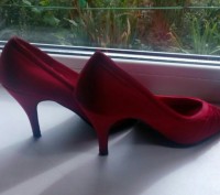 Продам атласные красные туфли New look.
Размер 37.
Длина от пятки до носка 23.. . фото 4