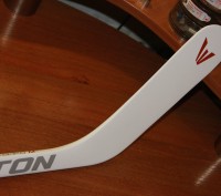 Клюшка хоккейная композитная Easton Mako M2 Sr. Composite Hockey Stick
МAKO сер. . фото 3