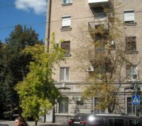 Продам 2 комнатную квартиру на Ворошилова, двухсторонняя,состояние жилое, перекр. Нагорка. фото 2