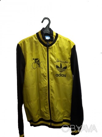 Куртка спортивная Adidas в хорошем состоянии. Сделана в Индонезии. Размер S ( 46. . фото 1