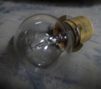 Предприятие продаст лампочки:
Лампочки 40Ватт на 12Вольт.
Лампочки автомобильн. . фото 2