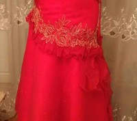 Карнавальна сукня (юбка+корсет+шнурівка) яскраво червоного кольору 42-44 розмір,. . фото 5