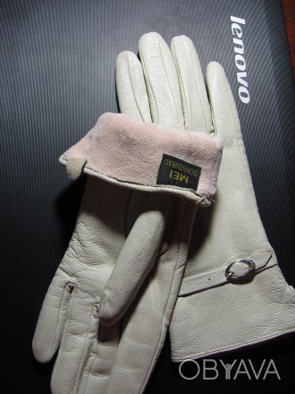 Перчатки женские кожаные зимние бежевого цвета (фото 4,5) и светло-бежевого цвет. . фото 1