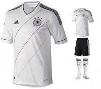 Продам футболку сборной Германии по футболу (adidas). 100% оригинал. Не реплика.. . фото 2