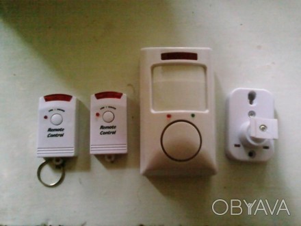 Сигнализация Remote Controlled Mini Alarm Комплектация: - блок сигнализации - кр. . фото 1