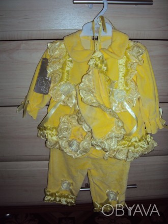 Сонячний костюм для дівчинки - туніка, штаники, чепчик та пінетки. Ширина кофтин. . фото 1
