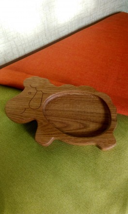 Детская тарелка из дерева "Райское яблочко".

Красивая, оригинальная, экологич. . фото 5