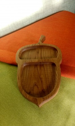 Детская тарелка из дерева "Райское яблочко".

Красивая, оригинальная, экологич. . фото 3