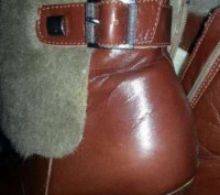 Кожаные зимние полусапожки ,39 размера на высоком каблуке,украшены снаружи мехом. . фото 5