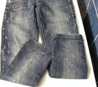фирменные джинсы,состояние очень хорошее,стильной расцветки,зауженные,стильный п. . фото 4