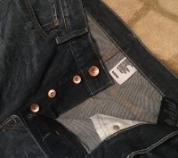 Новые джинсы с плотного качественного джинса, очень модные и стильные. красивая . . фото 4