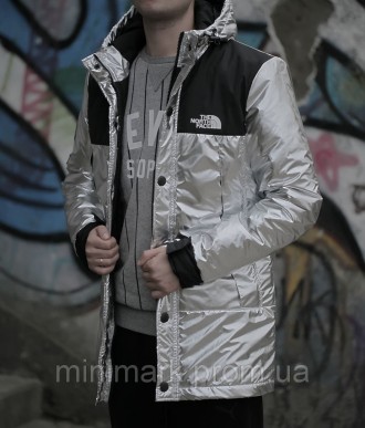 Куртка The North Face
Размеры: S/M/L/XL
Материал: водоотталкивающая ткань на про. . фото 3