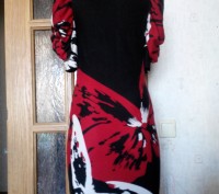 Продаю элегантное платье, размер S, замеры: плечи 34 см, грудь 40 см, бедра 42 с. . фото 4