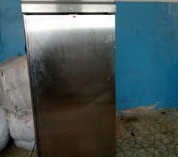 Промышленный холодильник ,нержавейка, работоспособность на все 100%,внешних повр. . фото 3