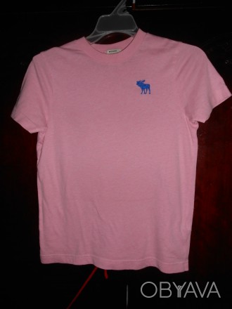 Розовая футболка на 13-14 лет,в отличном состоянии,куплена в США
ABERCROMBIE
з. . фото 1