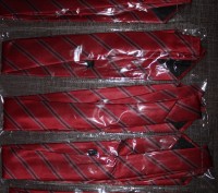 Класичні  чоловічі краватки дуже гарного кольору.  

Розміри:
довжина - 152 с. . фото 3