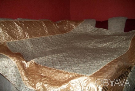 Роскошный комплект для спальни:
Покрывало евро стандарта 220х240 и две наволочк. . фото 1