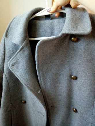 Отличное состояние, 
бренд Zara Kids,
драповое пальто,
подкладка полиэстер, 
. . фото 2