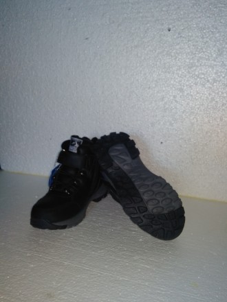 Теплые, аккуратные, стильные ботинки для мальчика/подростка. Качество отличное. . . фото 3