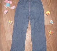Теплые джинсы на 5-6 лет Фирма Глория Джинс Все в хорошем состоянии кроме КОЛЕНО. . фото 4